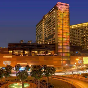 Swissotel Al Ghurair - Deira & Creek ***** דובאי